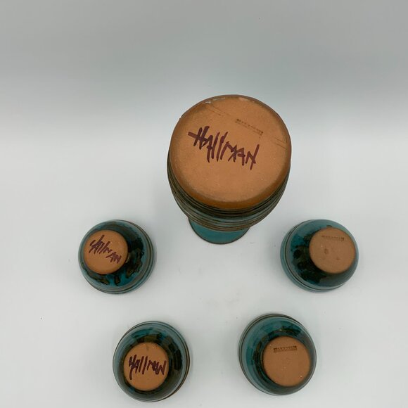 Studio Pottery Signed Hallman Sake Bottle and 4 Cups Hallman Woods Potter - Picture 4 of 9